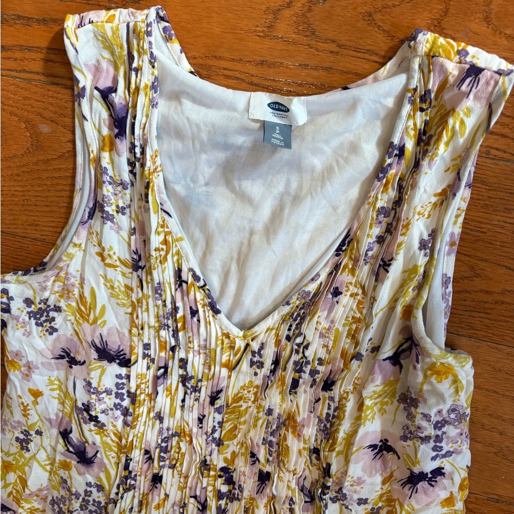 Old Navy Women’s Size Small Bundle | Dress + Top + Linen Pants | Casual Summer - Picture 4 of 5